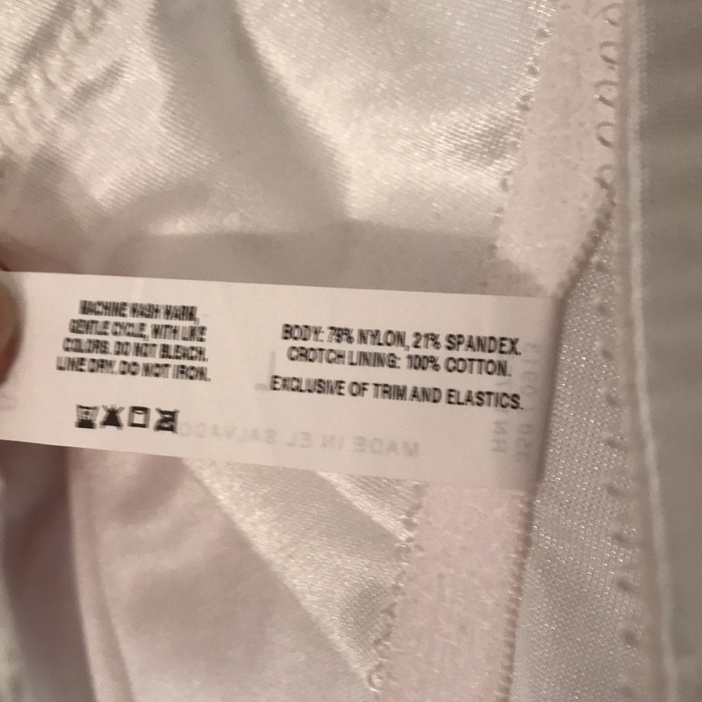 Bali Shapewear Briefs 2 Pairs Style# 8710 Size L NWT - Picture 6 of 6